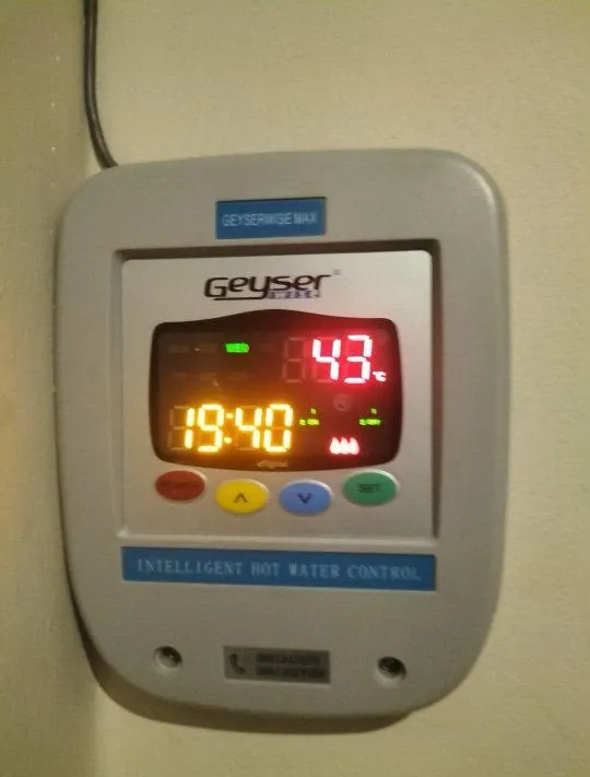 A Geyserwise Max controller on a wall
